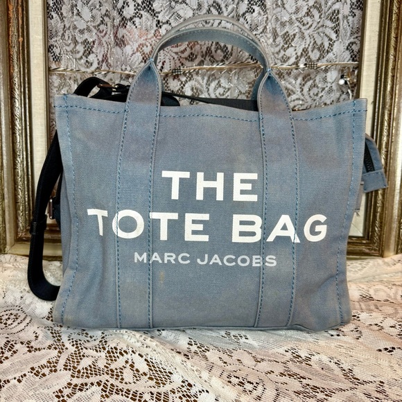 Marc Jacobs Medium Light Blue Tote Bag - Picture 2 of 16
